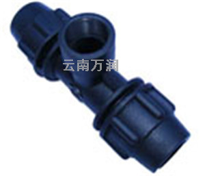 WR869中心阴螺纹三通